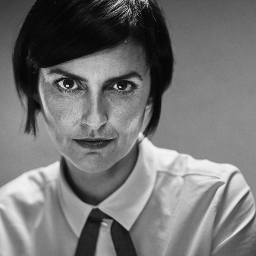 Deutsche Bank CLAUDIA TRUCCO